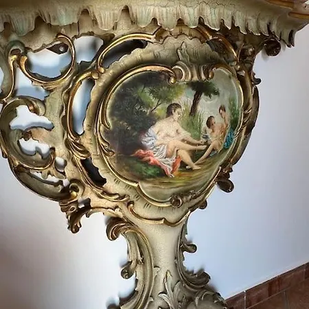 Villa Prachtige Tussen De Wijngaarden *